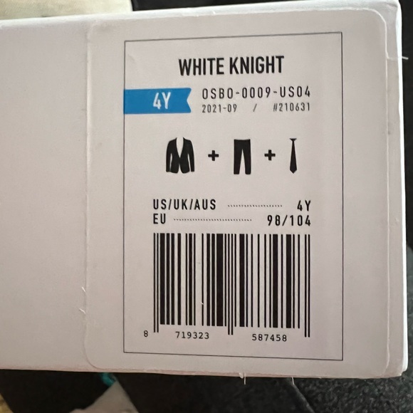 NWT BOYS 4T WHITE OPPOSUITS IN BOX WITH TIE - Picture 2 of 4